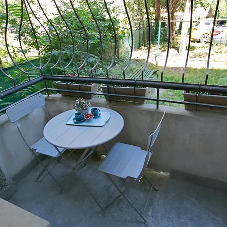 Ap Tzar Peter I 아파트 *